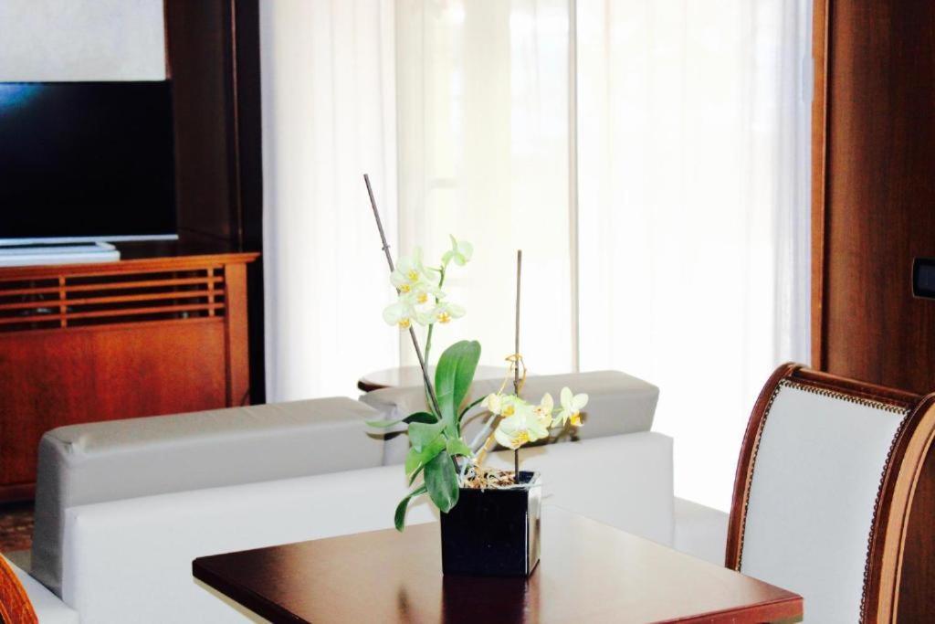 卢切拉 Depandance Hori Balconata 2 Punto 0酒店 外观 照片